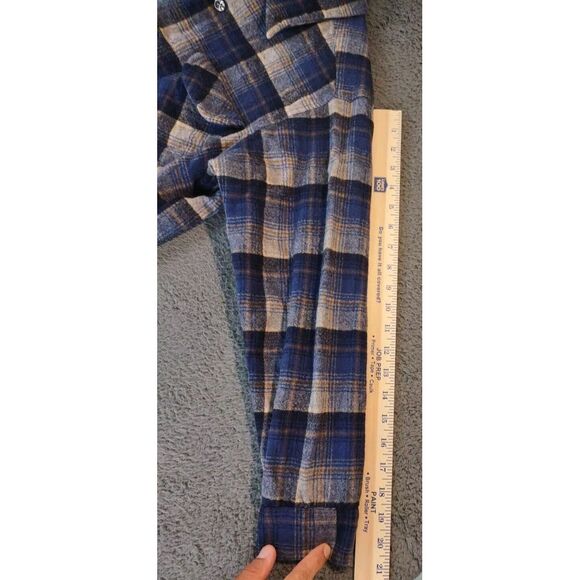 VTG Pendleton Long Sleeve Button Shirt Mens Large (Runs Small) Blue Grey Plaid - Picture 8 of 11